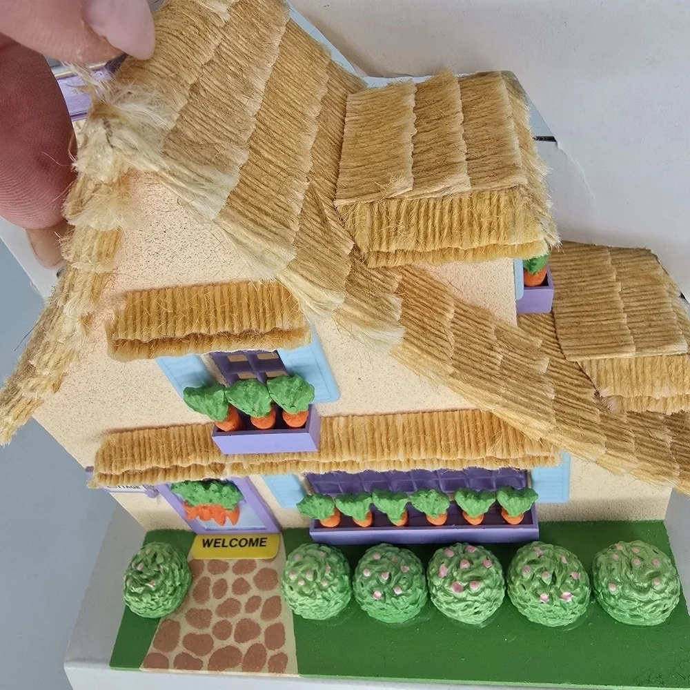 Vintage Hide-A-Way Hollow Dept 56 Carrot Cottage Miniature Easter Village House